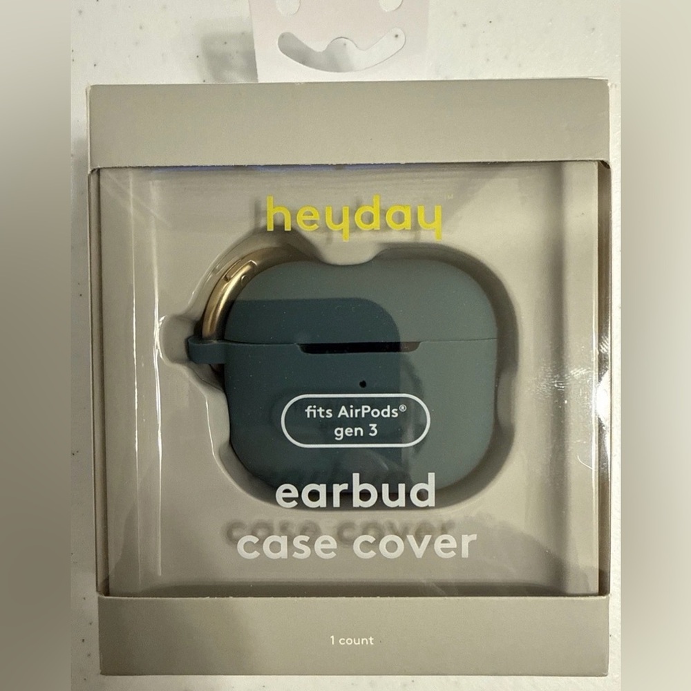 heyday AirPods (3rd Generation) Recycled Silicone
Case with Clip - Rain Teal